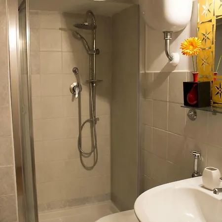 Sui Tetti Di 3* Naples